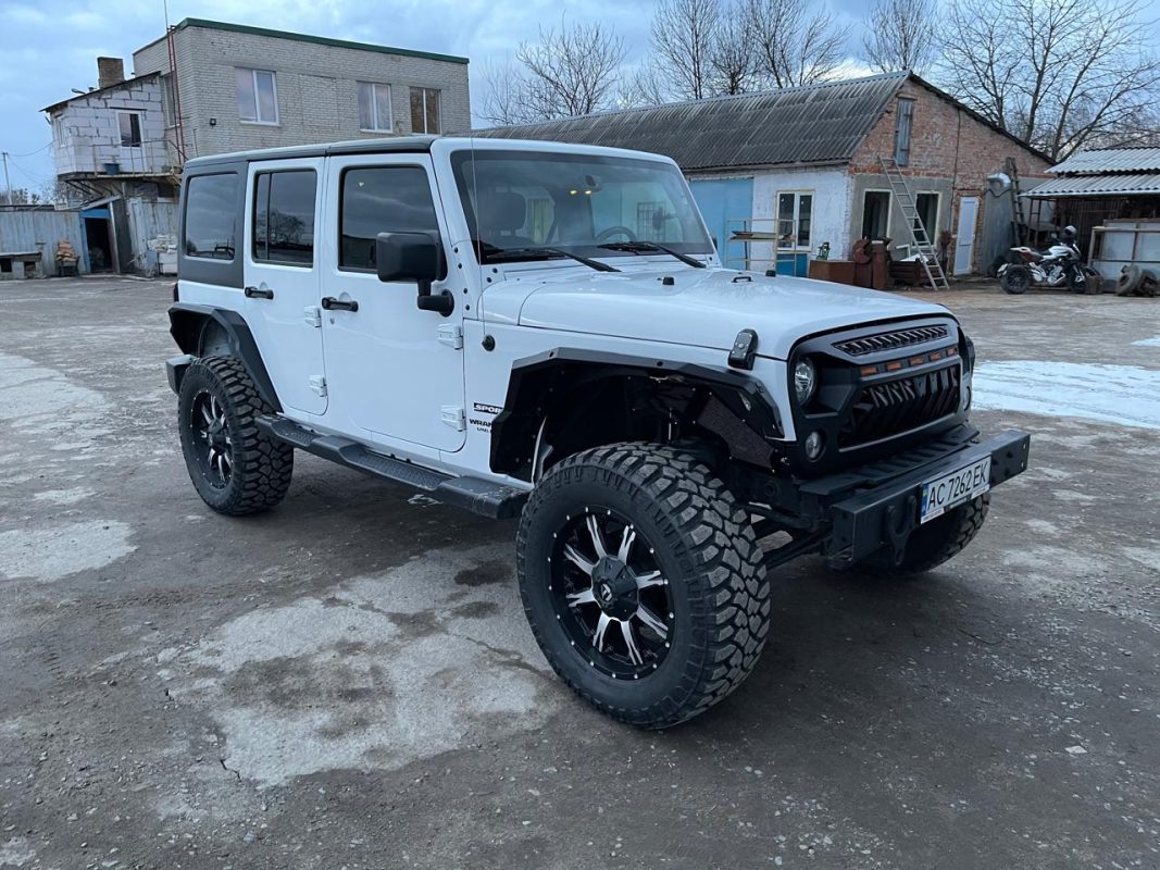 Jeep Wrangler JK 2017 (7)