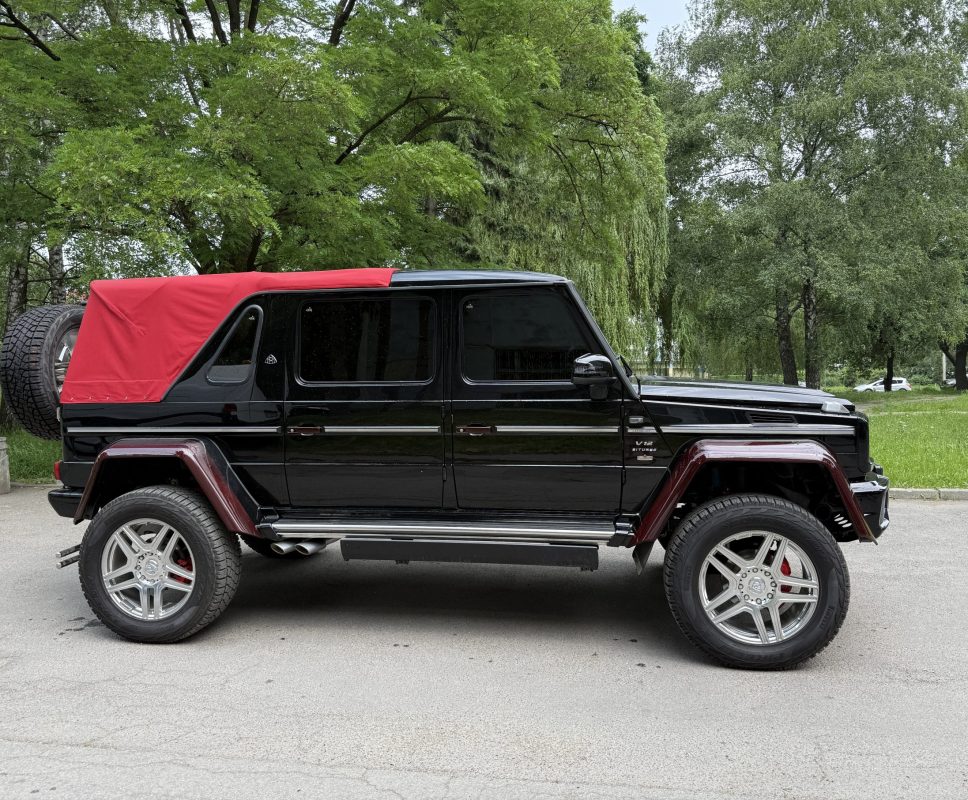 Mercedes-Benz G-Class W463 2001 Landaulet G500 (1)