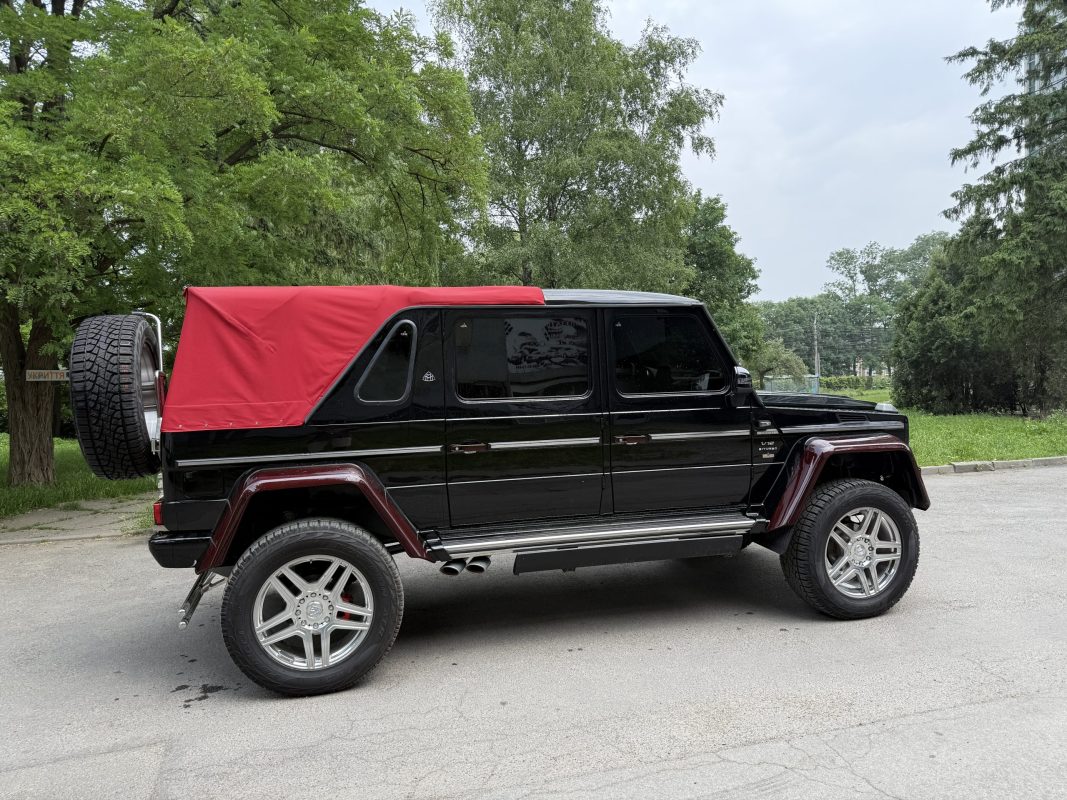 Mercedes-Benz G-Class W463 2001 Landaulet G500 (2)