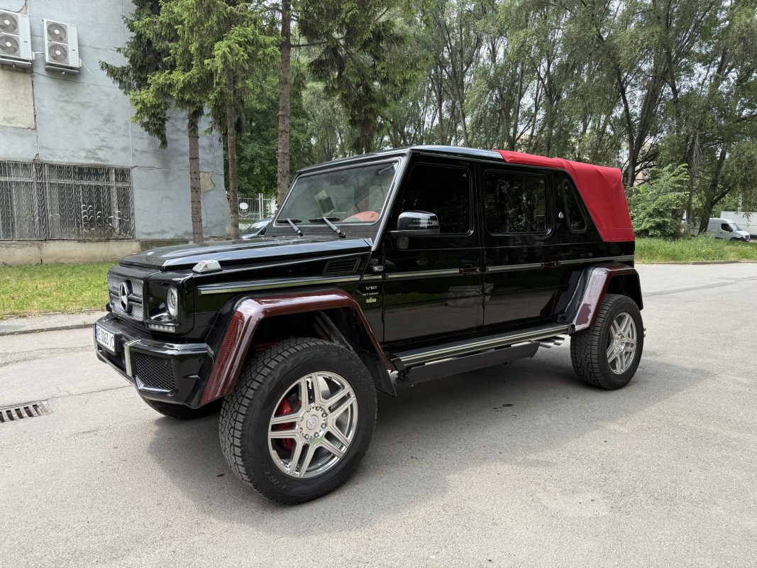 Mercedes-Benz G-Class W463 2001 Landaulet G500 (8)
