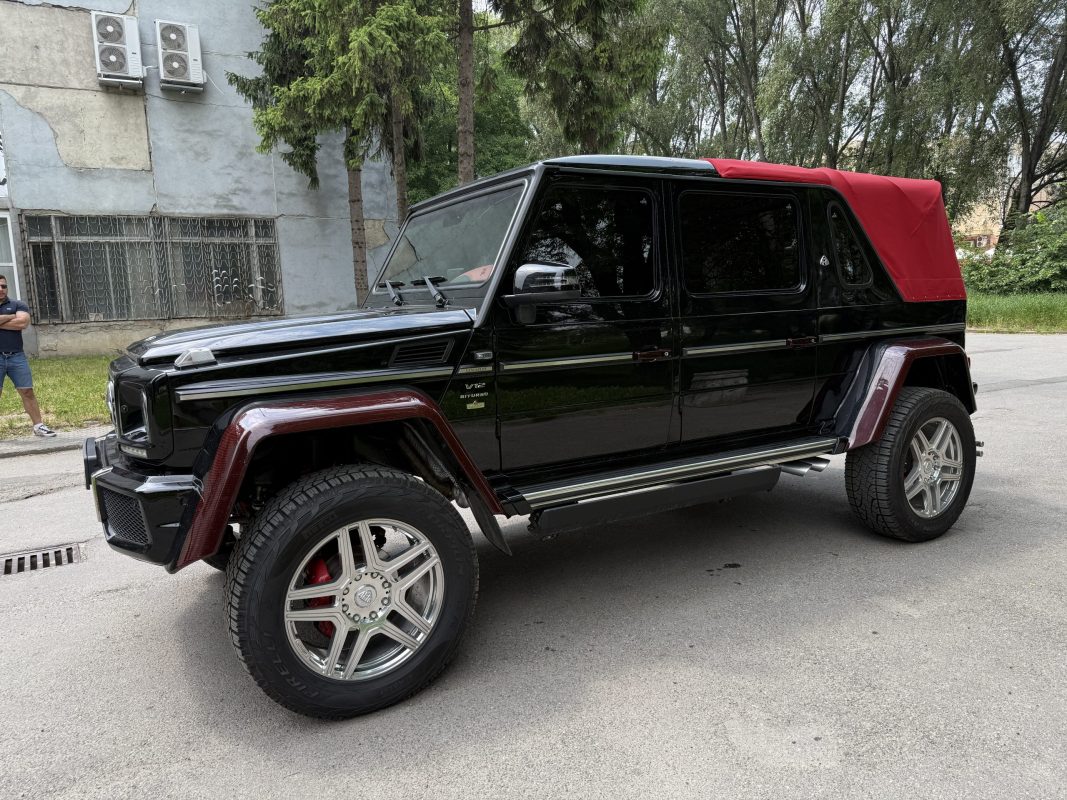 Mercedes-Benz G-Class W463 2001 Landaulet G500 (9)