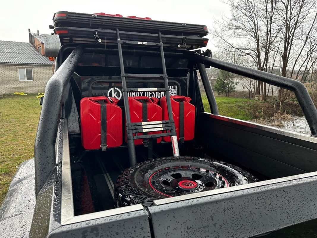 Mercedes Benz W463 G55 2008 6x6 Expedition g-class (8)