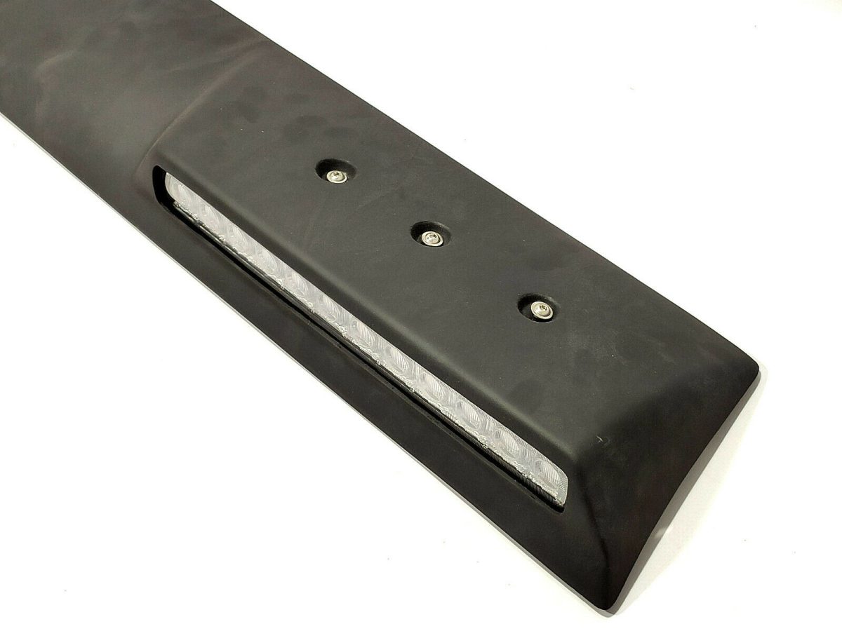 Fiberglass Front Small Roof Spoiler with LED Lights for Mercedes-Benz G-Class W463 4×4 6×6  - Image 3
