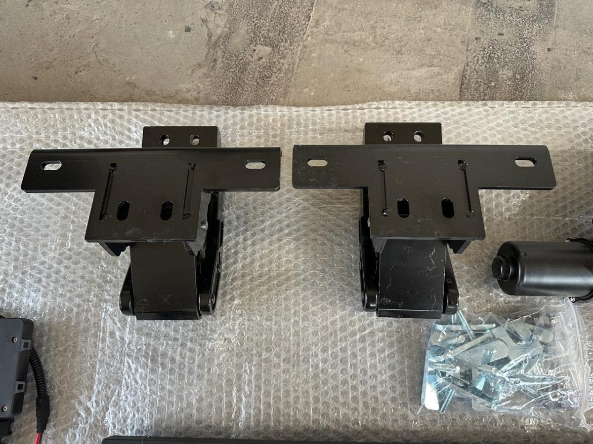 Electric Side Steps for Mercedes-Benz G-Class W463 / W463 6×6 - Image 4