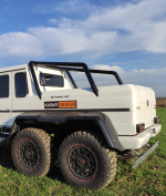 Fiberglass rear fender flares installed on Mercedes-Benz G-Class W463 6×6