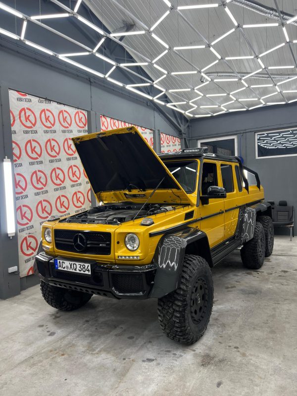 mercedes benz W463 G63 6x6 yellow (1)
