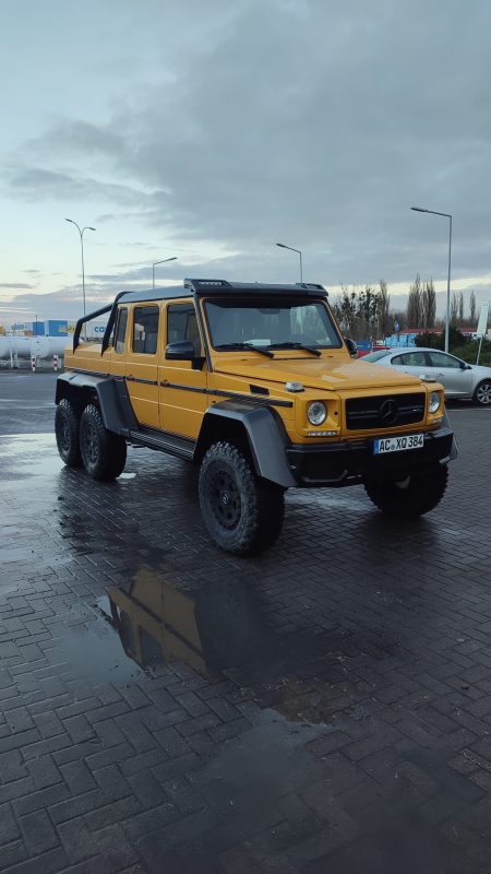 mercedes benz W463 G63 6x6 yellow (18)