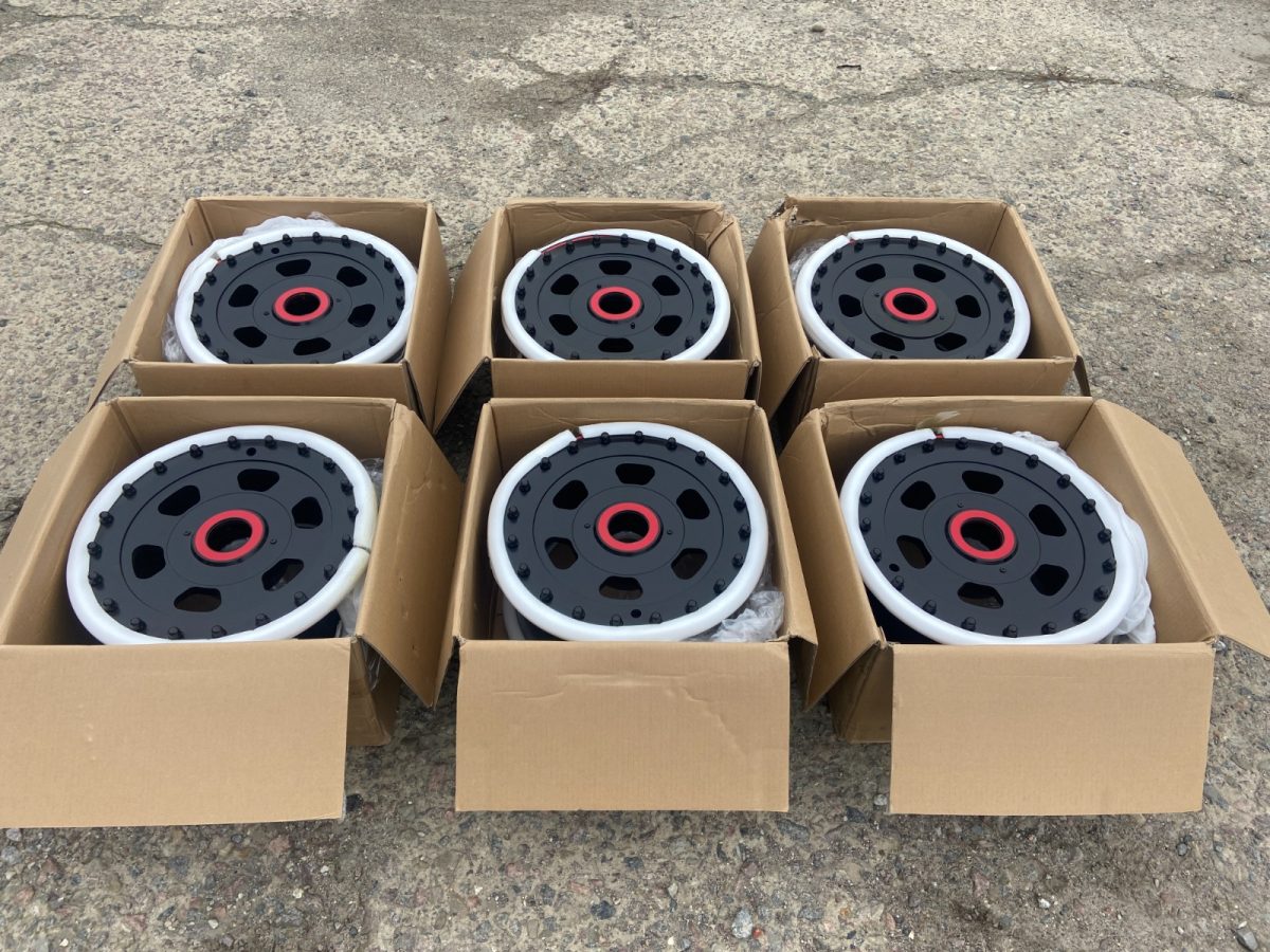 R18 Rims for Mercedes-Benz W463 6×6  - Image 4