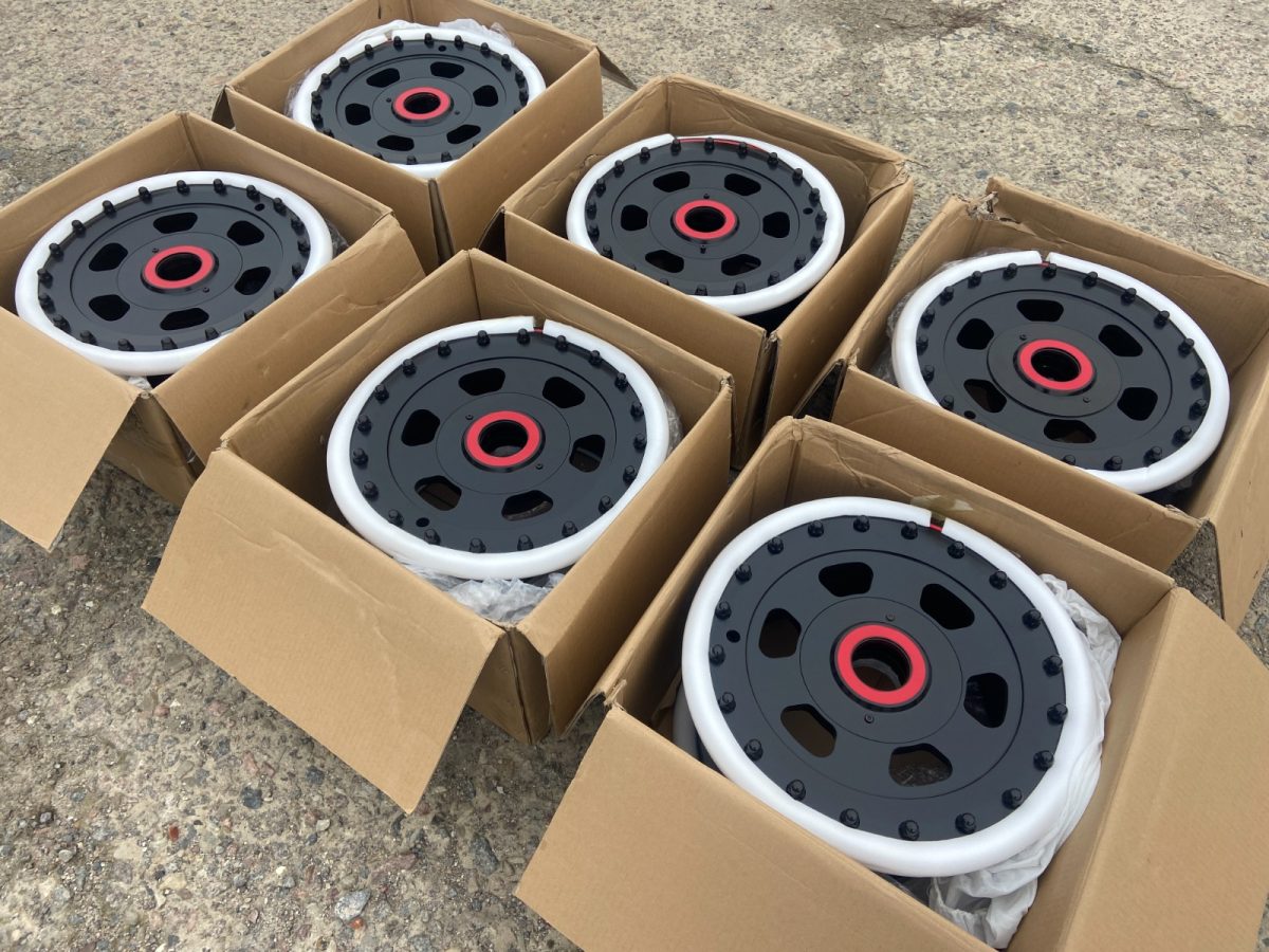 R18 Rims for Mercedes-Benz W463 6×6  - Image 5