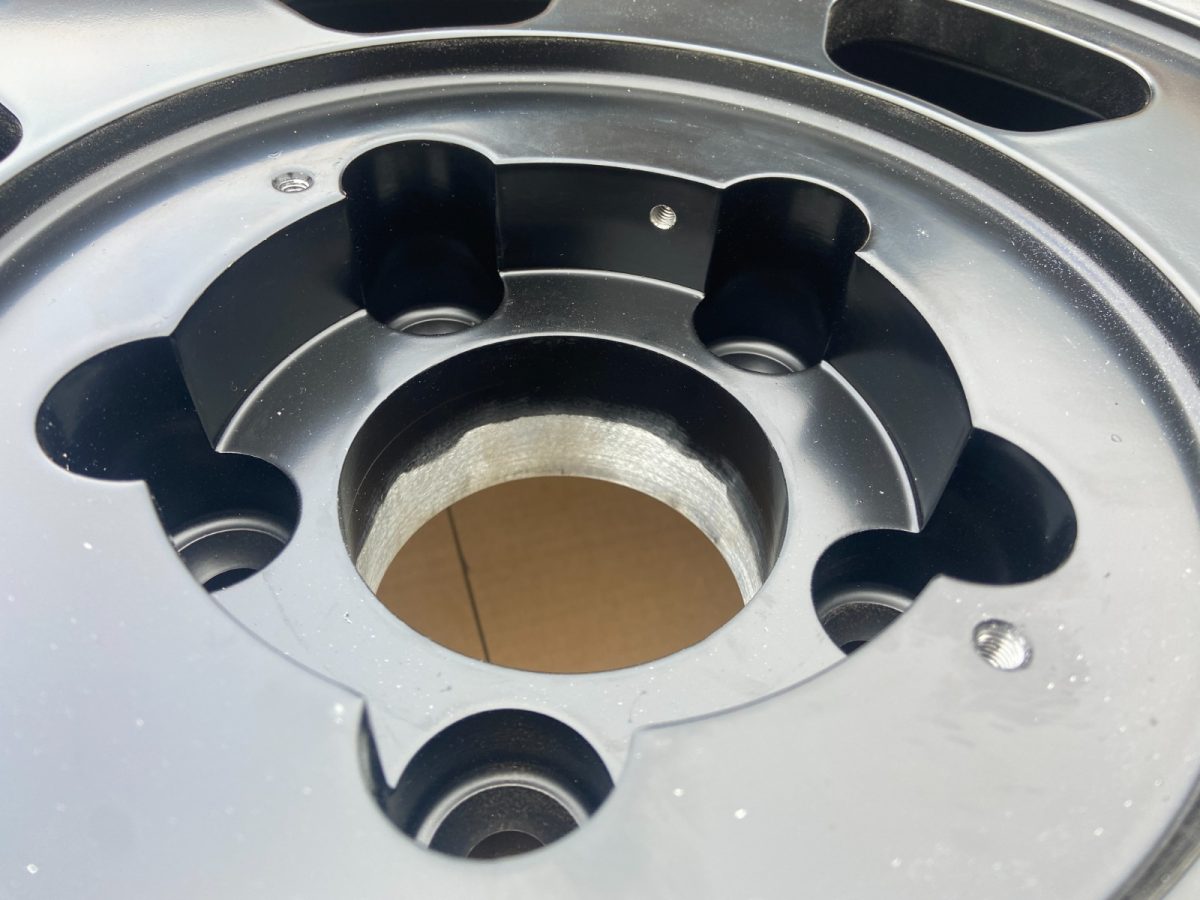R18 Rims for Mercedes-Benz W463 6×6  - Image 8