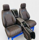 Mercedes-Benz G-Class W463A rear executive seats with multifunctional console – premium comfort.