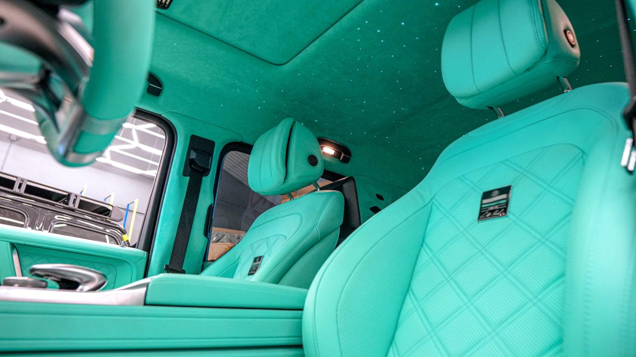 W463A blue with Tiffany Rocket 900 (6)