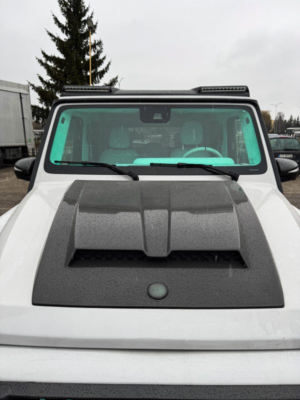 W463A white with Tiffany blue interior (10)