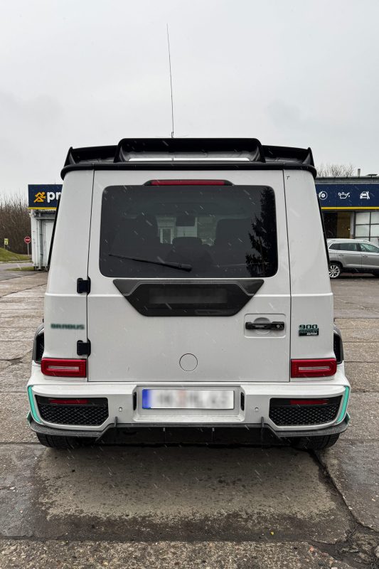 W463A white with Tiffany blue interior (2)