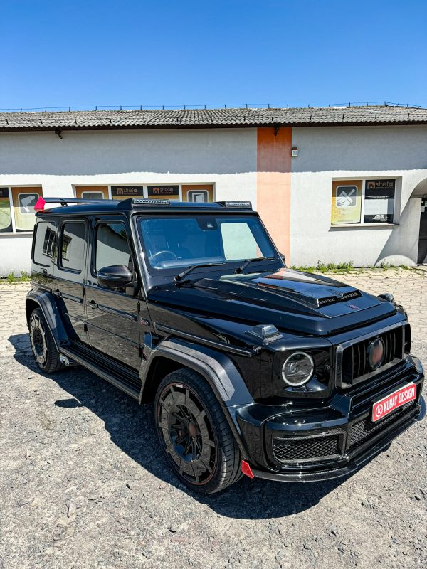 Mercedes-Benz G-Class W463A Rocket G900 black red-53