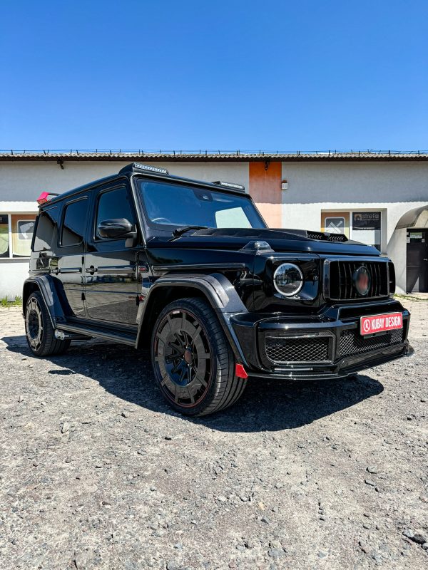 Mercedes-Benz G-Class W463A Rocket G900 black red-54