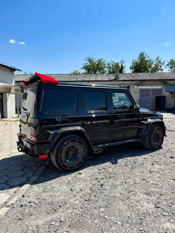 Mercedes-Benz G-Class W463A Rocket G900 black red-56