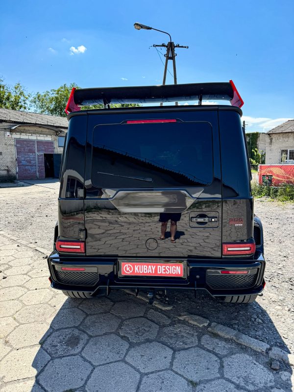 Mercedes-Benz G-Class W463A Rocket G900 black red-57
