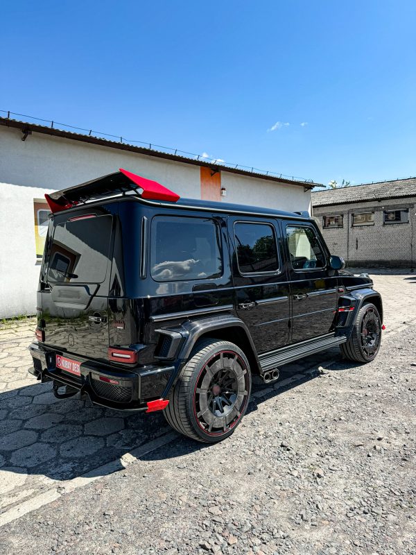Mercedes-Benz G-Class W463A Rocket G900 black red-63