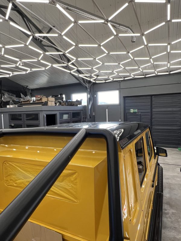 mercedes benz W463 G63 6x6 yellow (5)