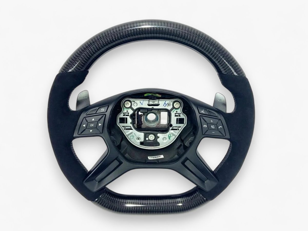 Carbon Fiber & Alcantara Steering Wheel for Mercedes-Benz G-Class W463 – Kubay Design premium interior upgrade.