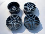 R22 Gloss Black Monoblock Wheels for Mercedes-Benz G-Class W463 4×4 - Image 2