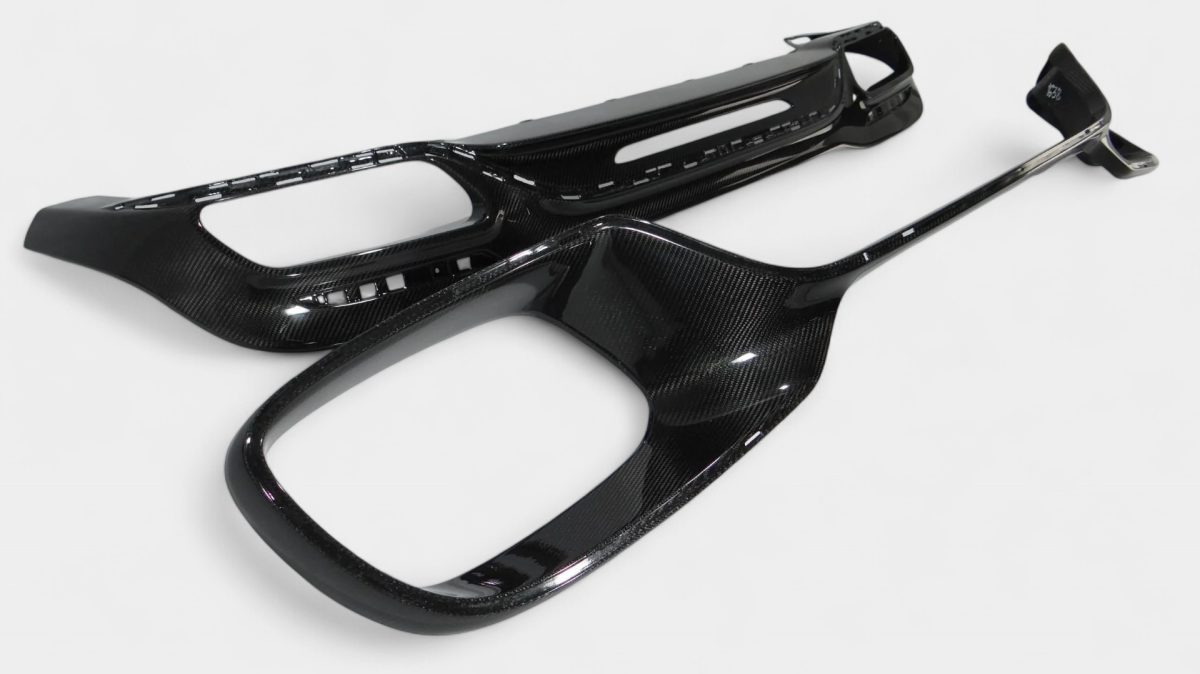 OEM-fit carbon body parts for S-Class sedan