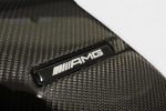 Gloss grey carbon fender piece – close-up