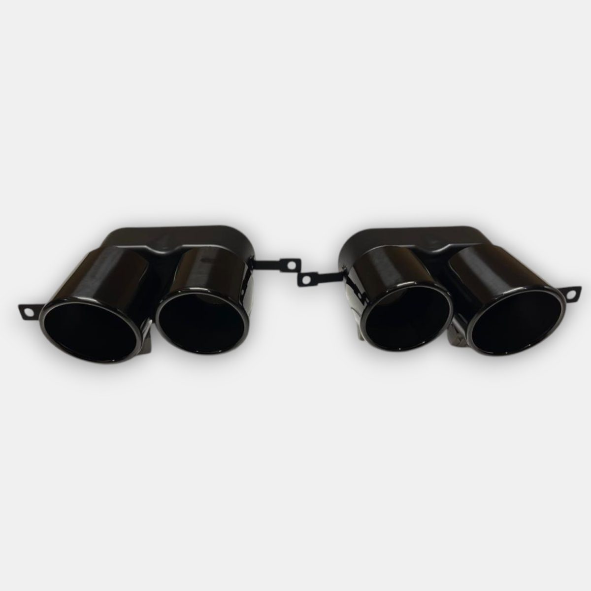 Exhaust Tips for BMW 3 Series G20 (6) BMW 3 Series sport exhaust ends