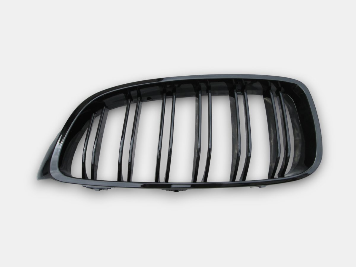 M-Pack kidney grilles F32