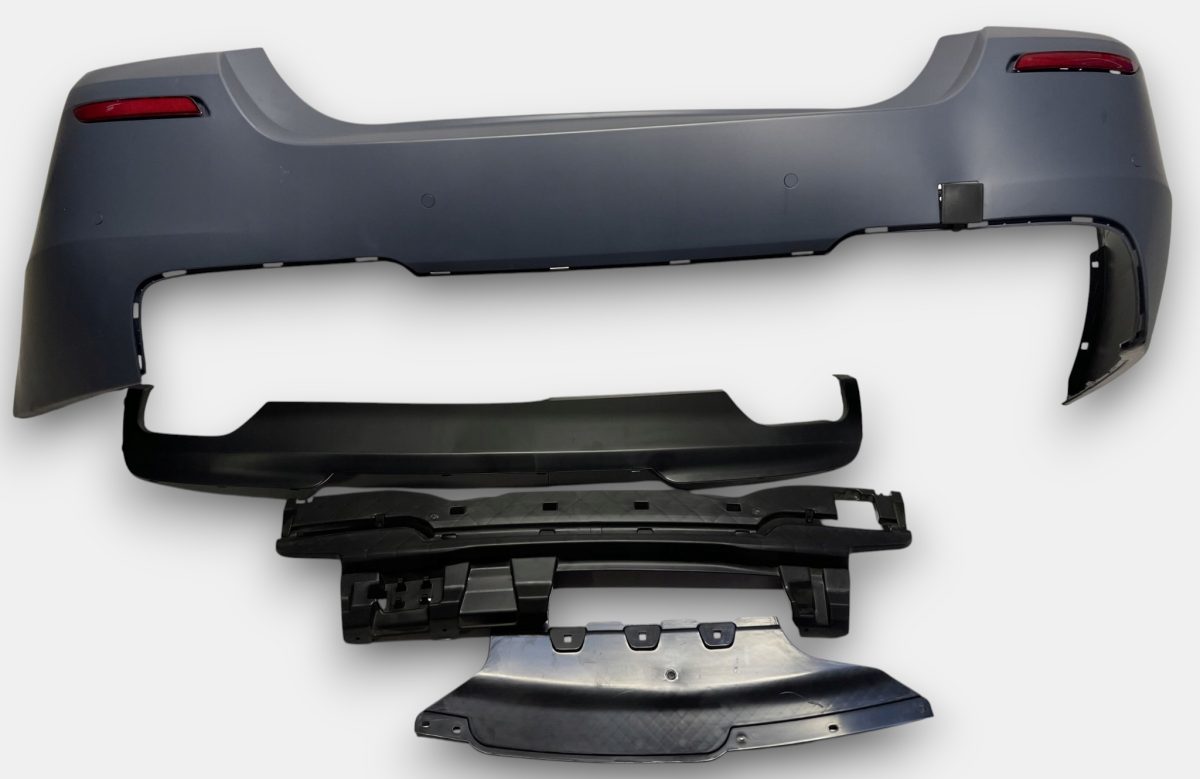 BMW F10 sporty rear bumper