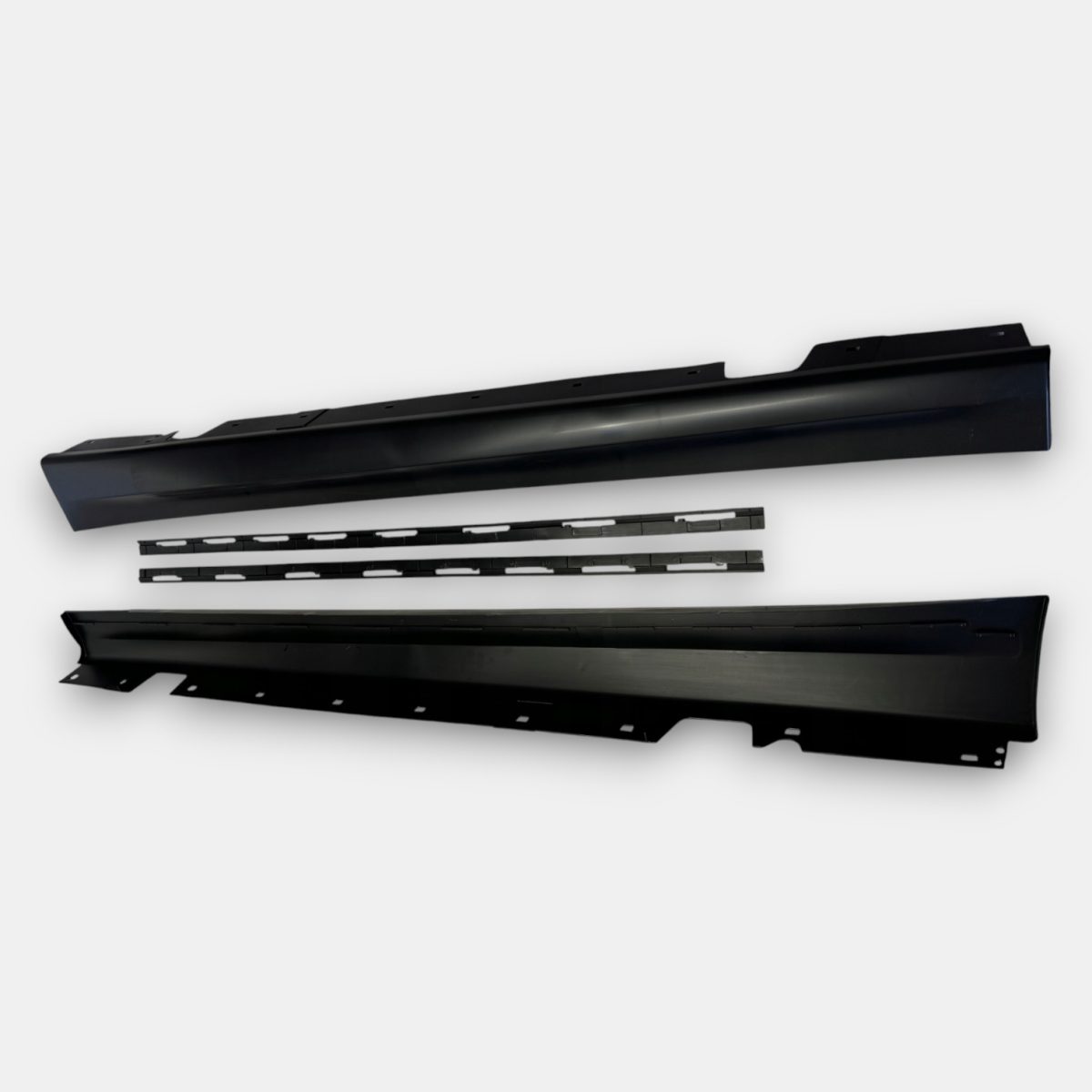 M3 Style Side Skirts for BMW 3 Series E90 Sedan 2005–2011 (1) M3 style side skirts BMW E90