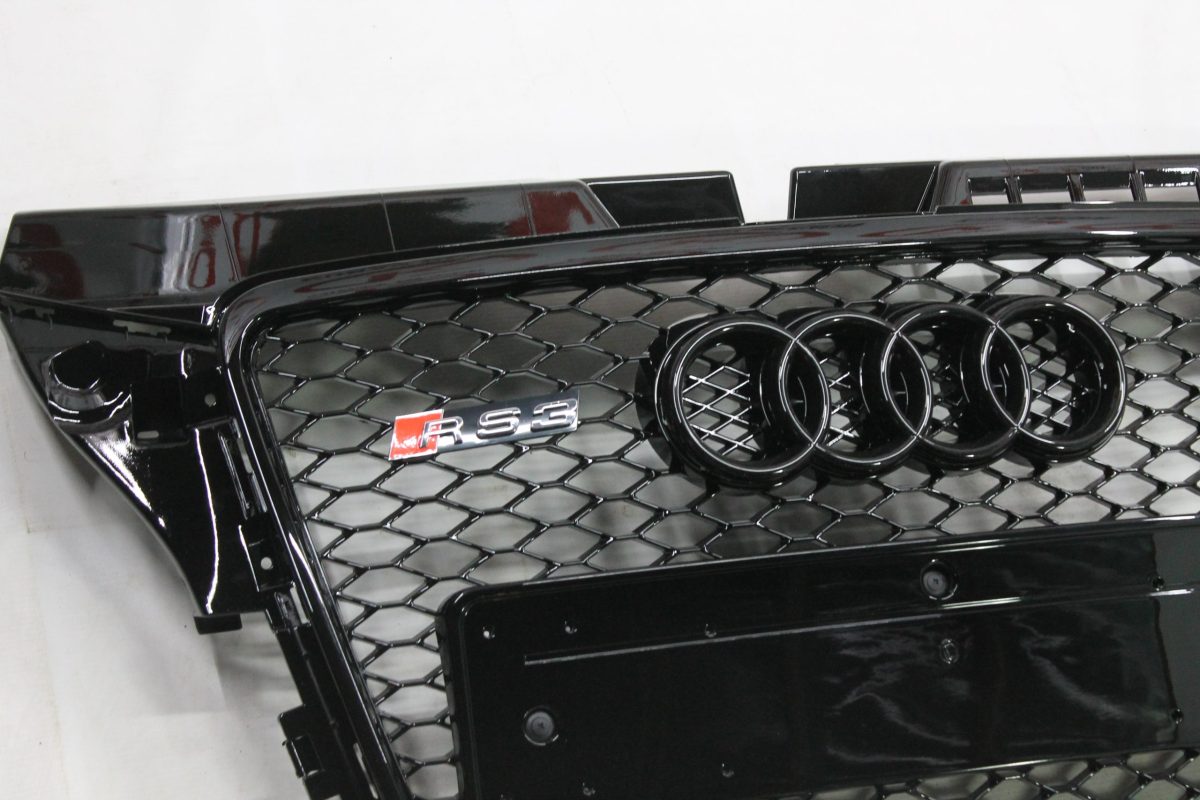 Audi A3 black radiator grille upgrade