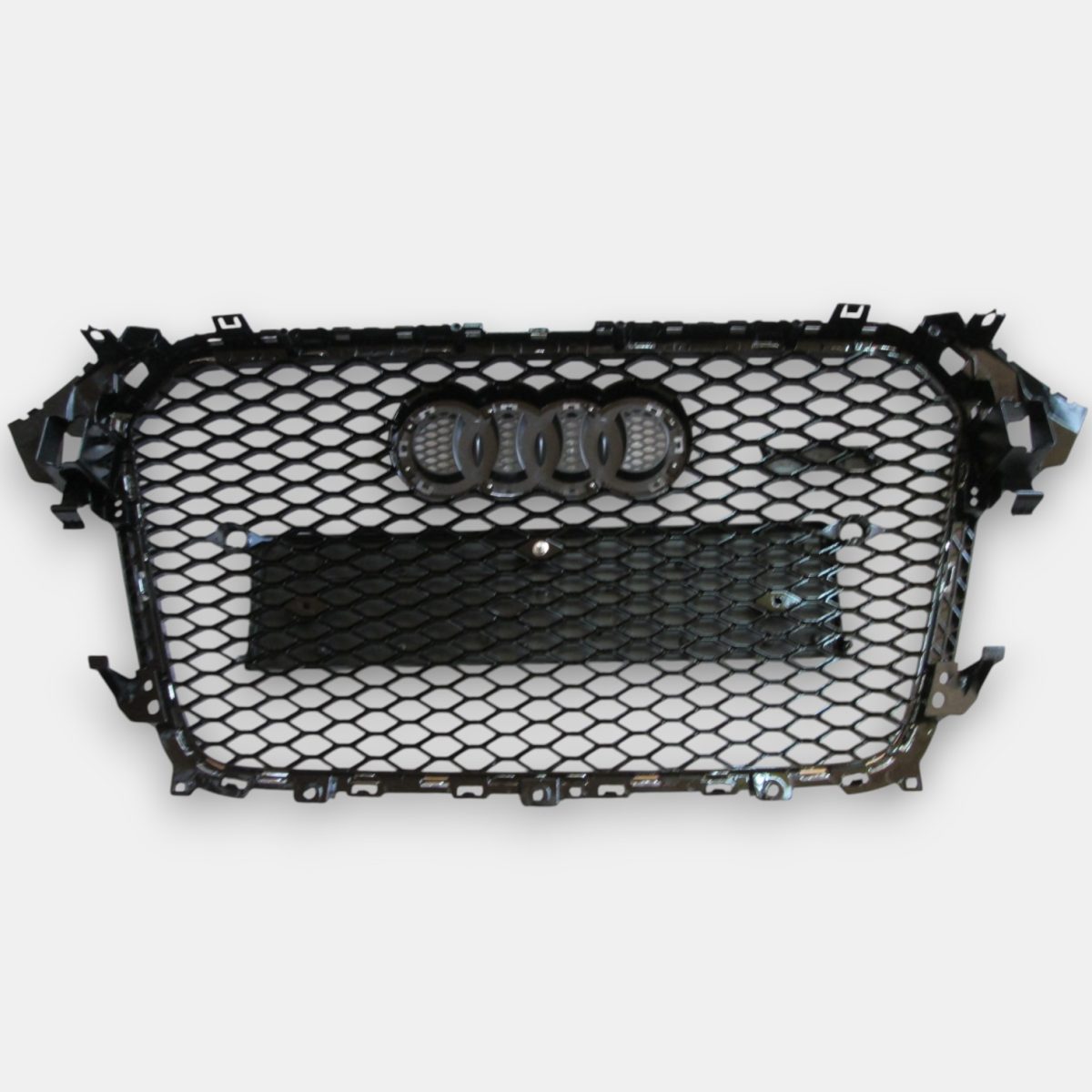 Audi A4 chrome radiator grille upgrade