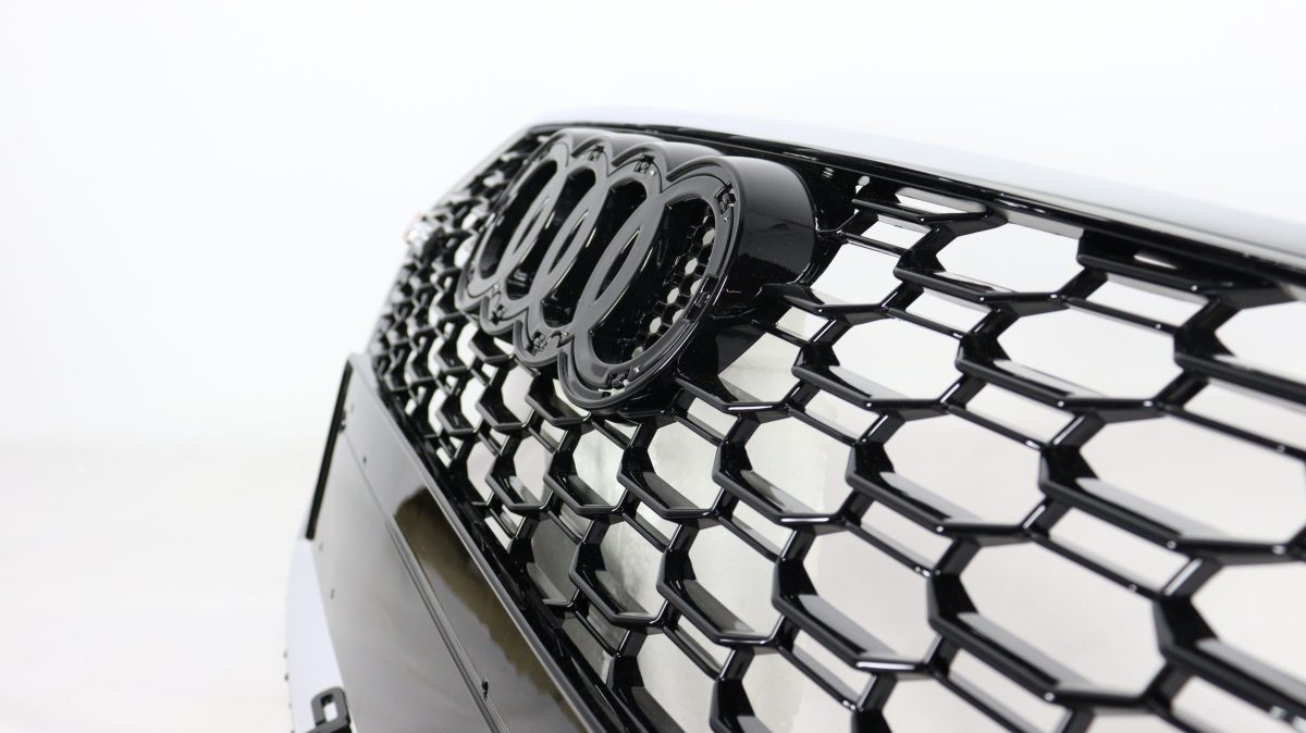 RS5 inspired chrome grille A5