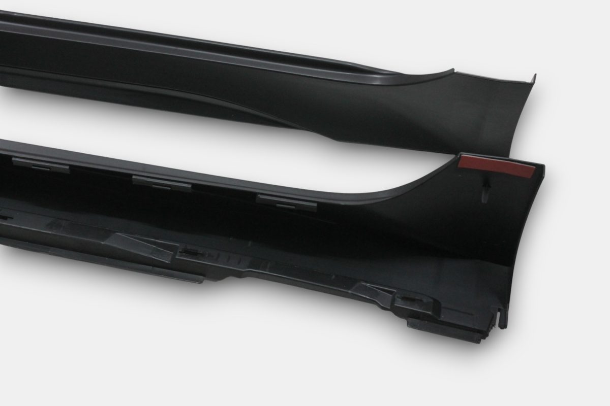 Audi A7 sporty side skirts RS7 look