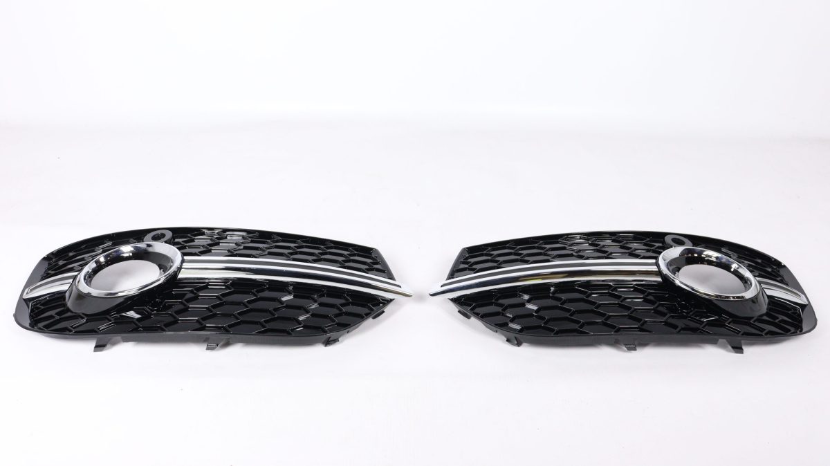 Audi Q3 sporty fog light inserts