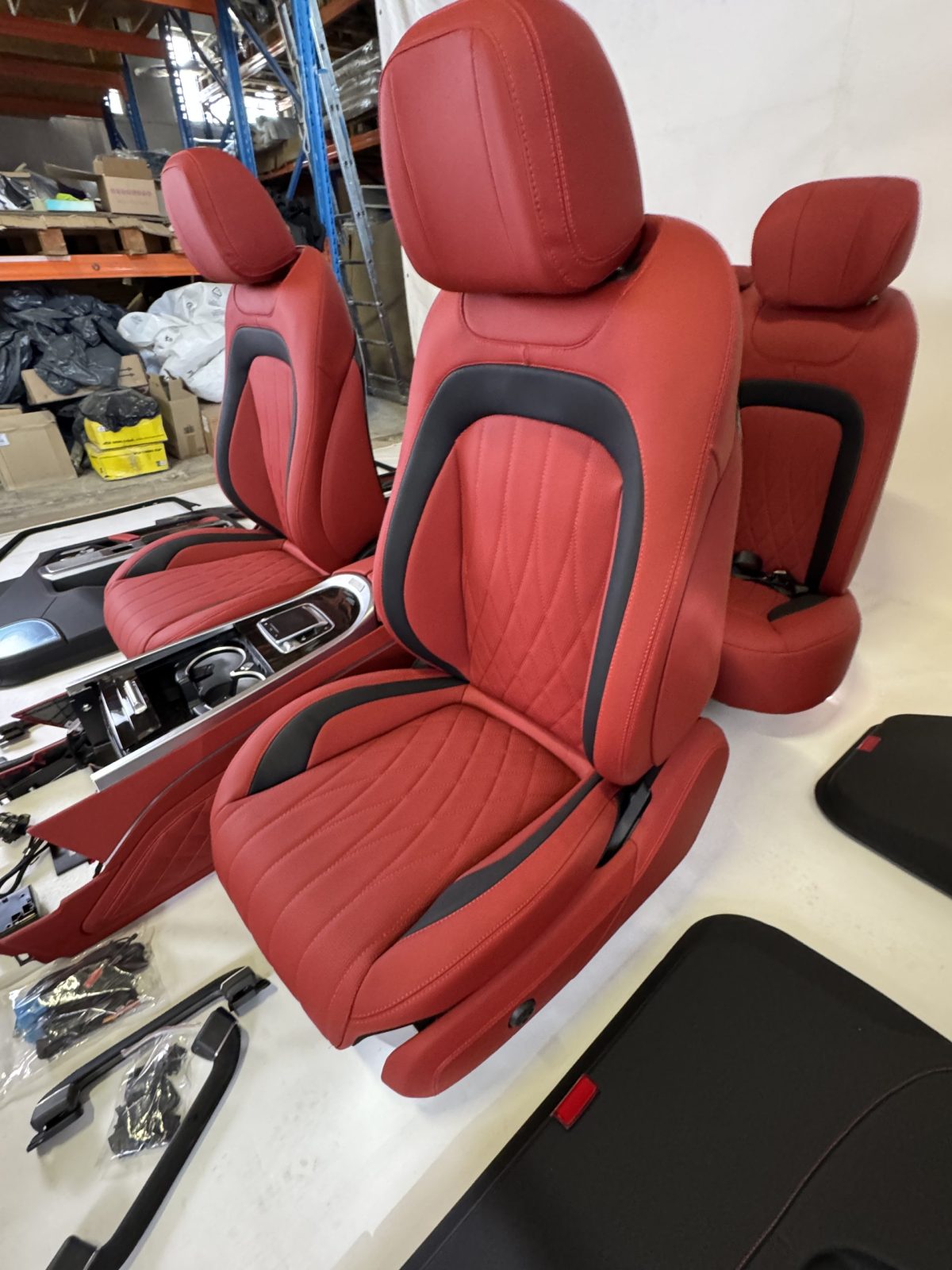 Mercedes-Benz G-Class W463 to W465 interior retrofit kit with complete dashboard, steering wheel, seats, and accessories.