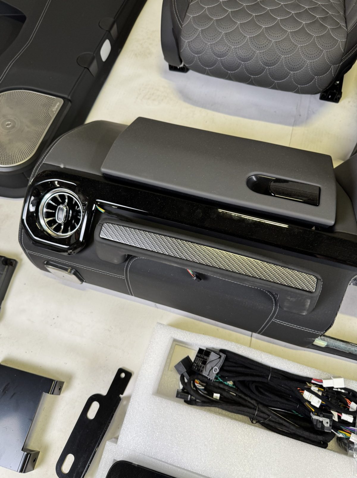 Mercedes G Class W463 Luxury Interior Conversion by Kubay Design
