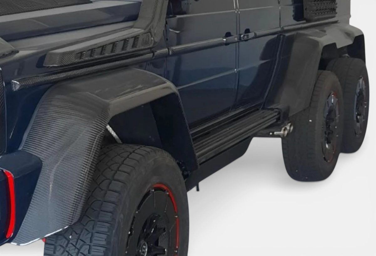 Mercedes-Benz G-Class VIP limousine 6x6