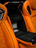 First-class rear captain seats with luxury console for Mercedes-Benz W463A