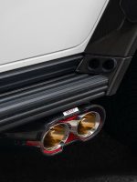 Side-exit stainless steel exhaust pipes with red illuminated interior shrouds for G-Class W465