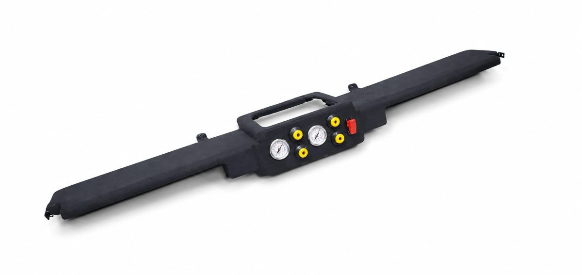Mercedes G-Class W463 overhead tire inflation control panel.
