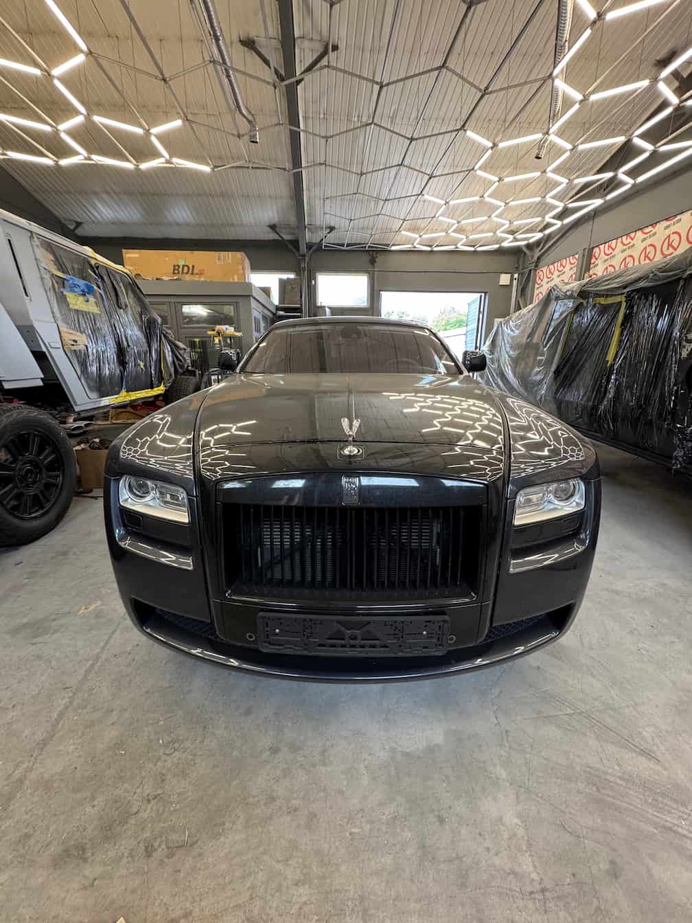 Rolls-Royce Ghost 2010 vandalism damage before restoration by Kubay Design